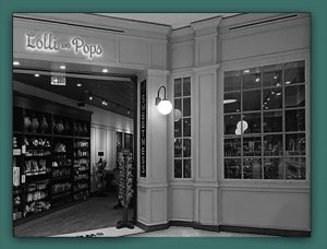 What's the Buzzzzz! Mclean VA? Globe #478N-862 is the Buzzzzz!